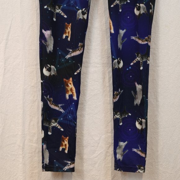 Tipsy Elves Women's Medium Cosmic Cat Leggings - Space Galaxy Kitten Print - Picture 4 of 13